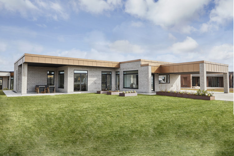 Vi har bygget ægte Lasse Larsen Huse siden 1975